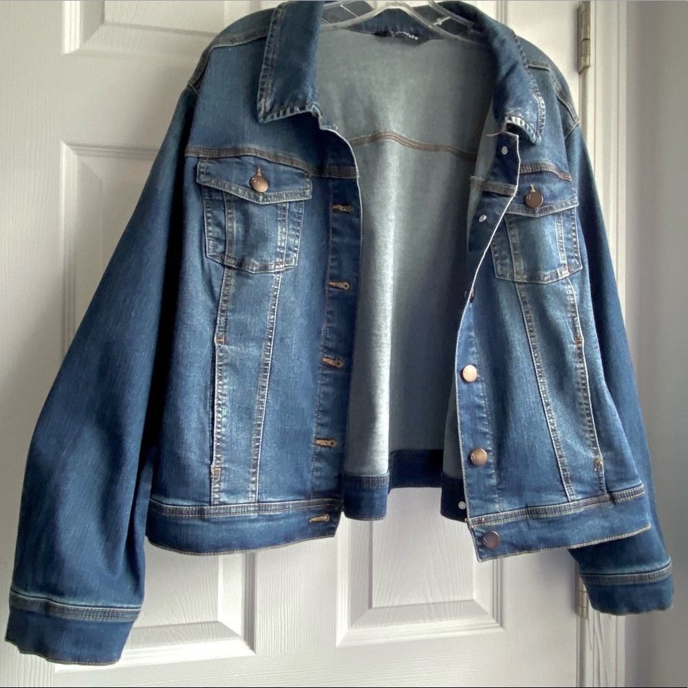 NWOT - Beautiful d.jeans brand blue jean jacket, never worn Size 1X, Classic!